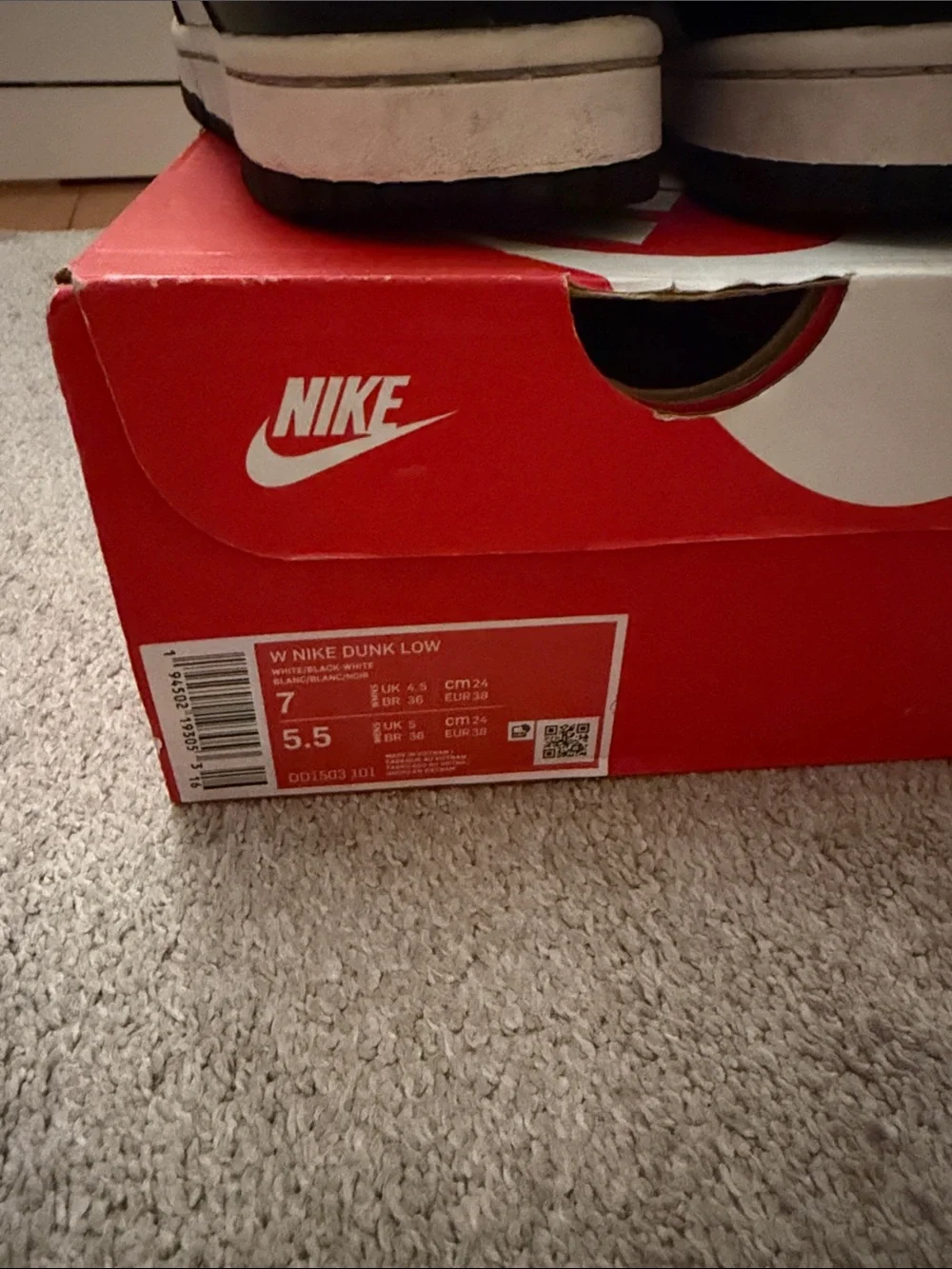 Nike Women’s Dunk Low - Panda